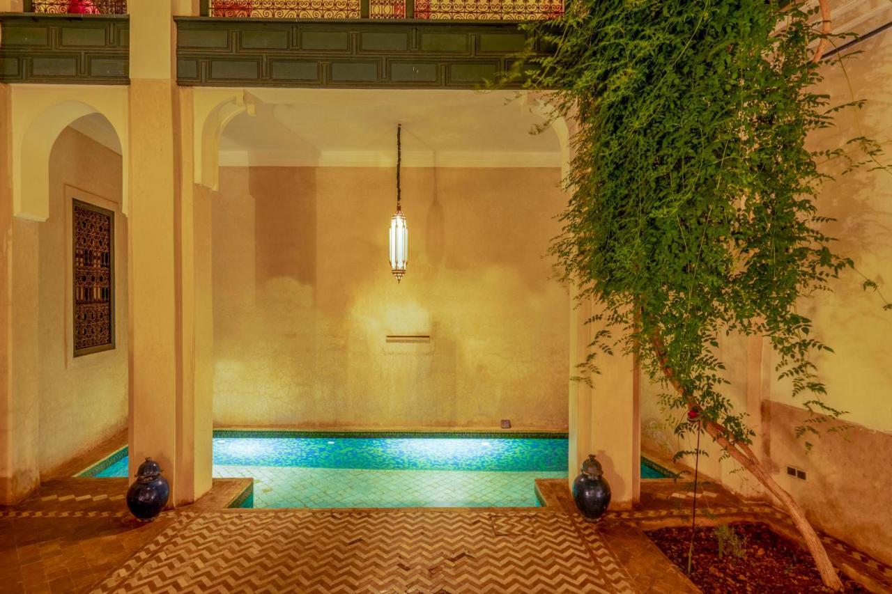 رياض دار سارة 3*